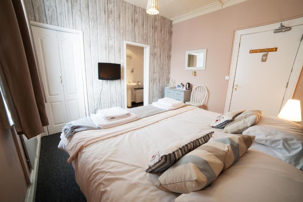 Waves In Bed & Breakfast Борнмът Стая снимка