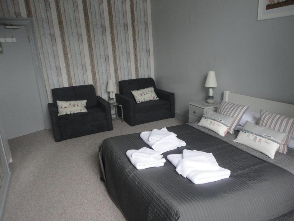 Waves In Bed & Breakfast Борнмът Екстериор снимка